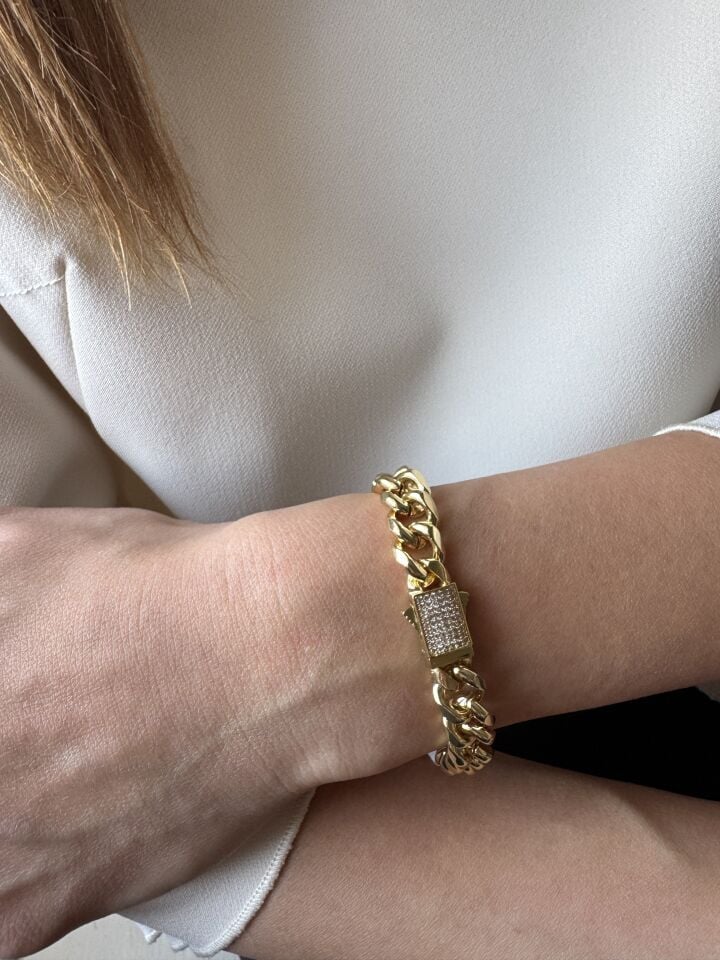 Gurmet  Taşlı Bileklik